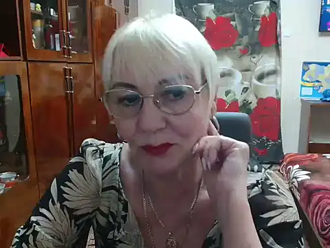 Snapshot of JenaCheim chatting on 03-10-25, 08:12 JenaCheim online show from 03-10-25, 08:12