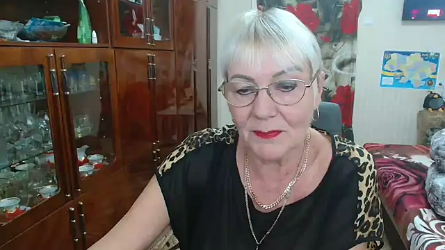 Snapshot of JenaCheim chatting on 11-03-25, 06:29 JenaCheim online show from 11-03-25, 06:29