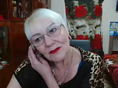 Snapshot of JenaCheim chatting on 03-10-25, 07:00 JenaCheim online show from 03-10-25, 07:00