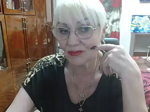Snapshot of JenaCheim chatting on 03-19-25, 07:38 JenaCheim online show from 03-19-25, 07:38