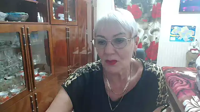 Snapshot of JenaCheim chatting on 10-13-25, 07:26 JenaCheim online show from 10-13-25, 07:26