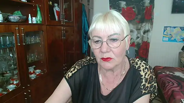 Snapshot of JenaCheim chatting on 04-26-26, 06:22 JenaCheim online show from 04-26-26, 06:22