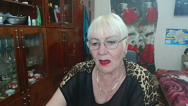 Snapshot of JenaCheim chatting on 04-29-26, 06:06 JenaCheim online show from 04-29-26, 06:06