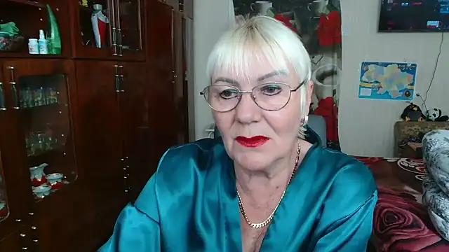 Snapshot of JenaCheim chatting on 05-22-26, 05:27 JenaCheim online show from 05-22-26, 05:27