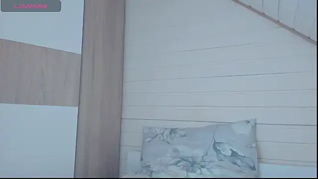 I AM MILF online show from 09-10-25, 05:45