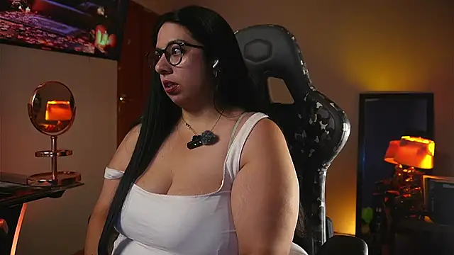 coraline latin online show from 09-23-25, 10:50