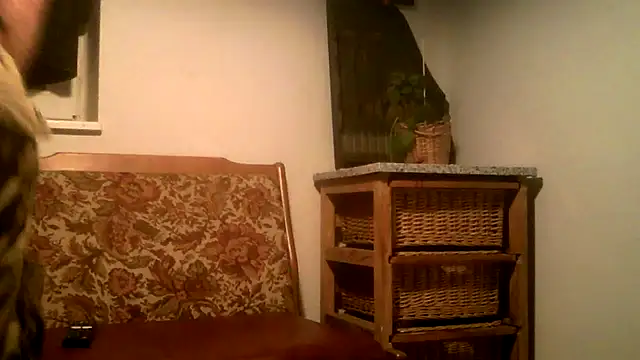 Snapshot of AthleticWomenizer2 chatting on 09-26-25, 05:42 AthleticWomenizer2 online show from 09-26-25, 05:42