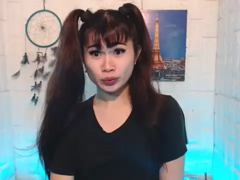 Snapshot of urasian_shirley21 chatting on 07-22-26, 06:21 urasian shirley21 online show from 07-22-26, 06:21