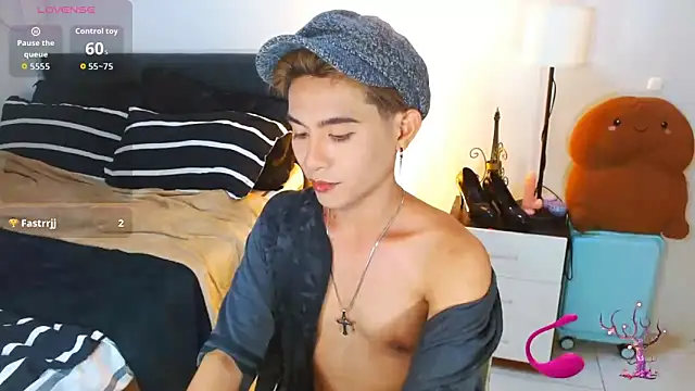 WildestTwink online show from 06-19-26, 01:39