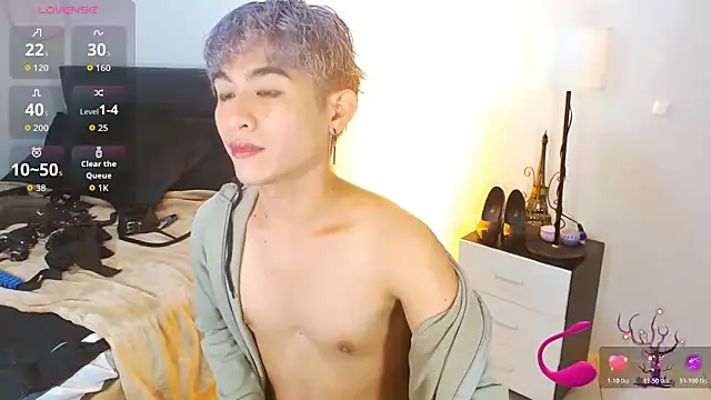 WildestTwink online show from 04-10-26, 06:48