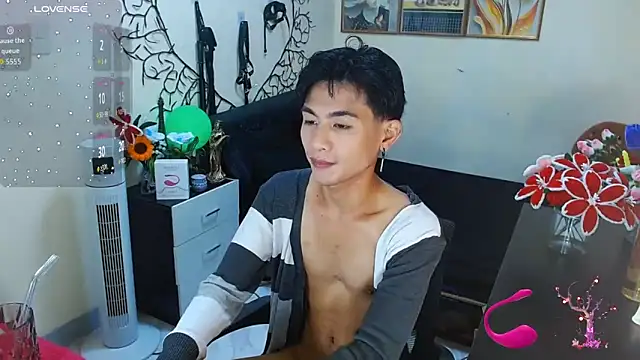 WildestTwink online show from 10-24-25, 05:12