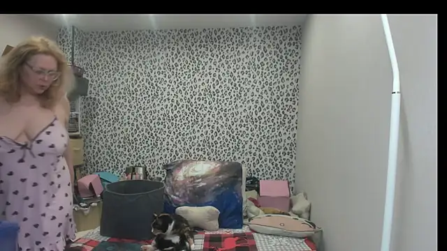 Snapshot of switchlorenx chatting on 05-29-26, 11:22 switchlorenx online show from 05-29-26, 11:22