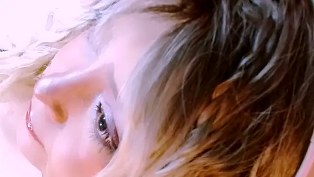 Honey Lucy1 online show from 03-06-26, 11:44