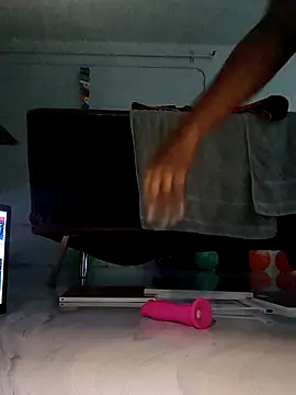 Snapshot of Xochillovemoney2 chatting on 03-19-25, 09:48 Xochillovemoney2 online show from 03-19-25, 09:48