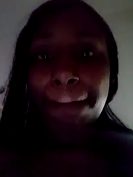 Xochillovemoney2 online show from 07-28-26, 01:57