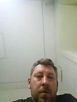 Snapshot of ktmtom247 chatting on 10-06-25, 02:46 ktmtom247 online show from 10-06-25, 02:46