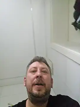 Snapshot of ktmtom247 chatting on 03-05-25, 03:51 ktmtom247 online show from 03-05-25, 03:51