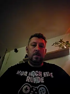 ktmtom247 online show from 12-15-25, 04:07