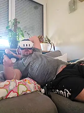 Snapshot of ktmtom247 chatting on 02-08-25, 03:10 ktmtom247 online show from 02-08-25, 03:10