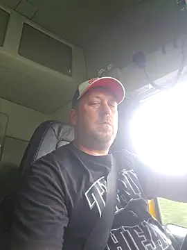 Snapshot of ktmtom247 chatting on 09-30-25, 08:42 ktmtom247 online show from 09-30-25, 08:42