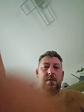 Snapshot of ktmtom247 chatting on 10-25-25, 06:45 ktmtom247 online show from 10-25-25, 06:45