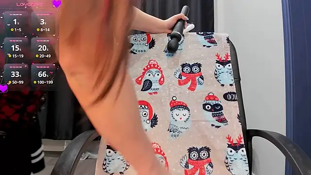 Snapshot of xLisaMeoww chatting on 03-03-25, 04:05 xLisaMeoww online show from 03-03-25, 04:05