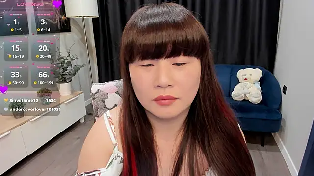 Snapshot of xLisaMeoww chatting on 02-07-25, 04:24 xLisaMeoww online show from 02-07-25, 04:24