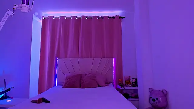 Body69ld online show from 02-11-26, 09:47