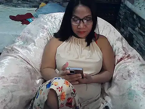Snapshot of ASIANDOLLY4U chatting on 03-16-25, 01:59 ASIANDOLLY4U online show from 03-16-25, 01:59