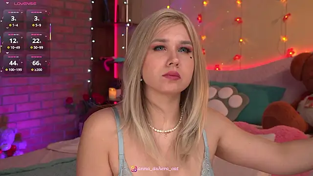 Ashera Cat online show from 03-02-26, 05:42