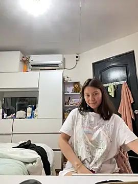 asianmystery203 online show from 02-12-25, 06:40