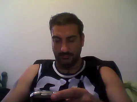 Snapshot of Italian_dark_desire chatting on 11-01-25, 10:09 Italian dark desire online show from 11-01-25, 10:09