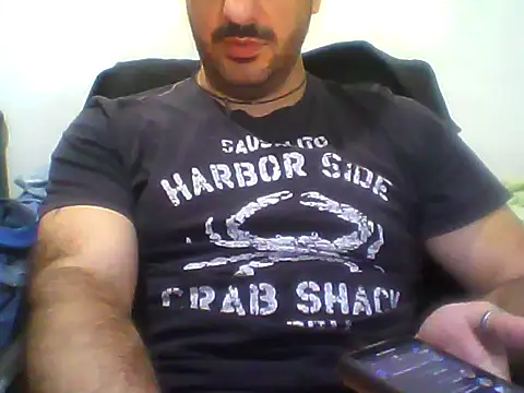 Snapshot of Italian_dark_desire chatting on 11-13-25, 10:52 Italian dark desire online show from 11-13-25, 10:52