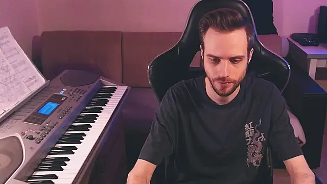 Sweetparker online show from 11-30-25, 11:55