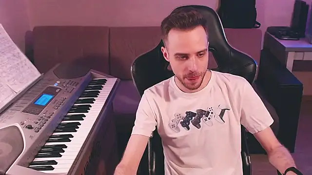 Sweetparker online show from 10-11-25, 03:57