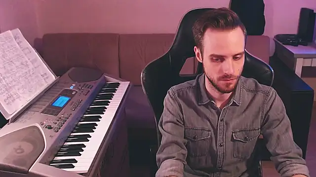 Sweetparker online show from 11-16-25, 09:51