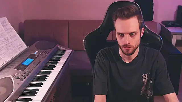 Sweetparker online show from 11-28-25, 01:44