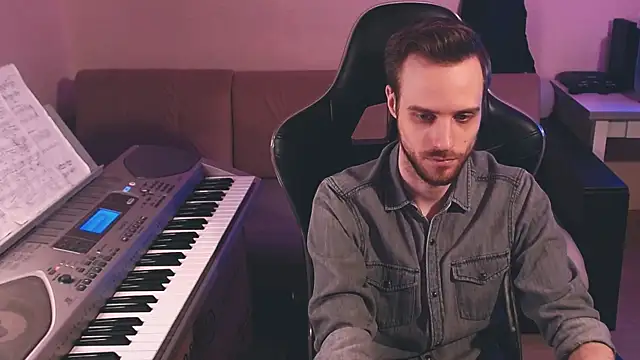 Sweetparker online show from 11-26-25, 12:38