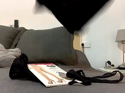 Chic desire online show from 09-19-25, 07:45