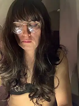 Chic desire online show from 03-02-26, 08:27