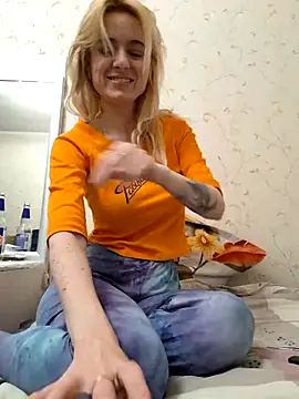 YogisticJuli666 online show from 03-03-25, 05:47