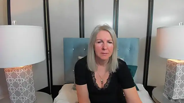 Snapshot of EricaTop chatting on 02-22-26, 05:54 EricaTop online show from 02-22-26, 05:54