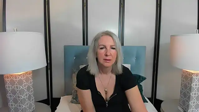 Snapshot of EricaTop chatting on 05-09-26, 04:49 EricaTop online show from 05-09-26, 04:49