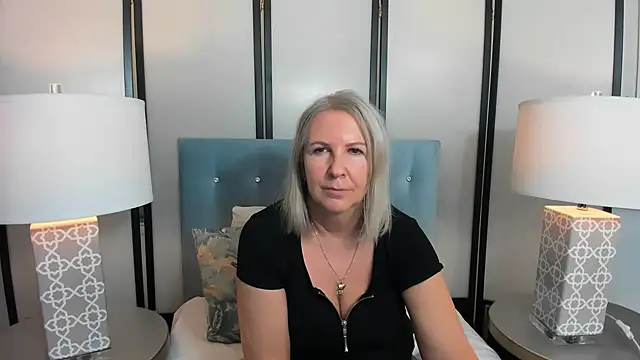 EricaTop online show from 02-24-25, 04:58