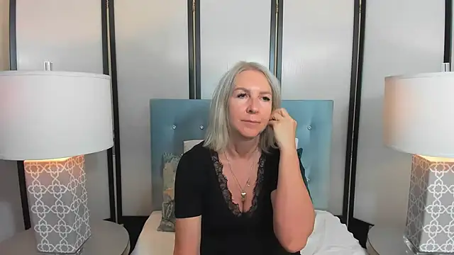 EricaTop online show from 07-01-26, 07:03