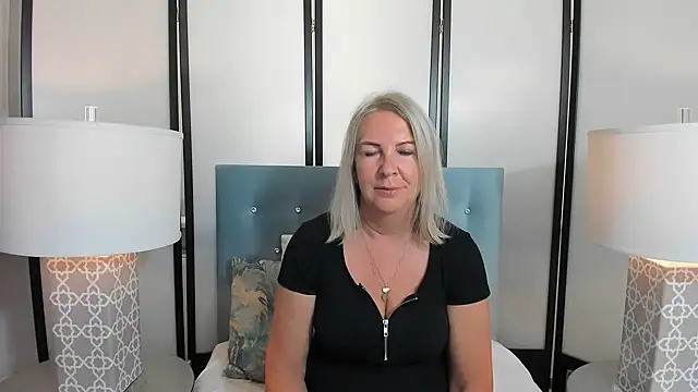 EricaTop online show from 03-22-25, 06:00