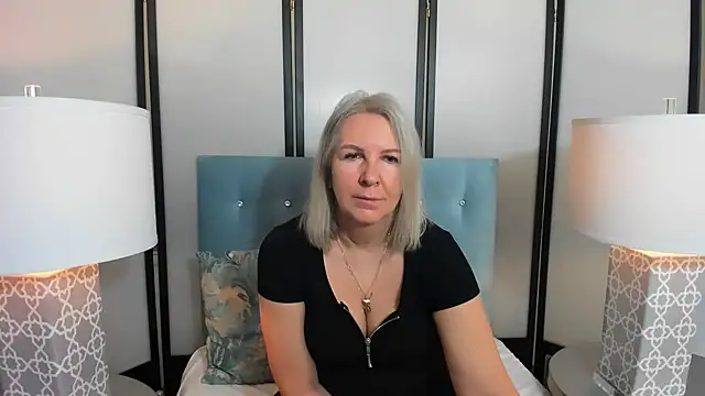 EricaTop online show from 02-23-25, 05:45