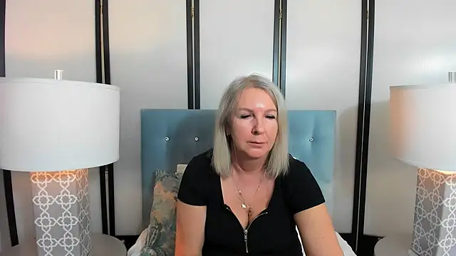 EricaTop online show from 03-03-25, 04:47