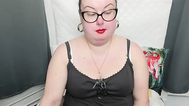 dirtyBonnie online show from 03-17-25, 07:35