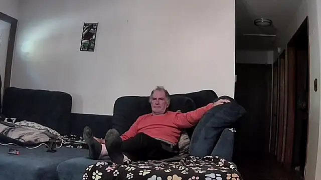 Sweet Sexy1963 online show from 10-14-25, 02:17